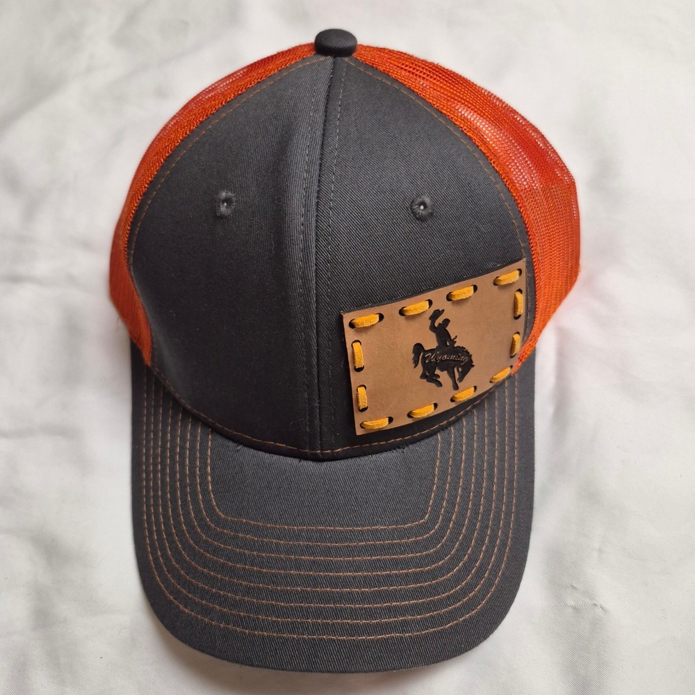 Sweet Caps Wyoming Steamboat Bucking Horse‎ Trucker Hat Snapback Grey Orange